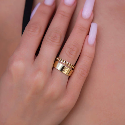 Top Trends in Women's Rings: A Guide to Finding the Perfect Piece