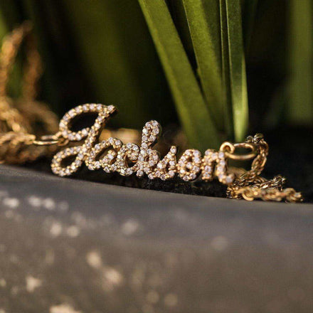Collar con Nombre Personalizado - Muestra Tu Nombre en una Cadena