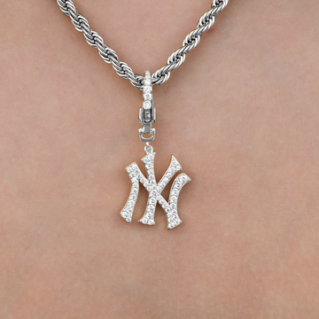 New York Yankees MLB oficial Micro Logo colgante con clip en oro blanco
