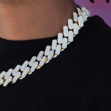 Cadena Cubana de Eslabones Apretados de Baguettes de Diamantes en Oro Amarillo - 19 mm