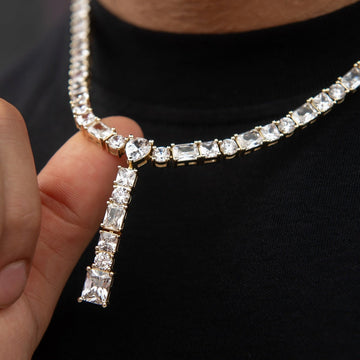 Multi Stone Lariat Chain in Yellow Gold