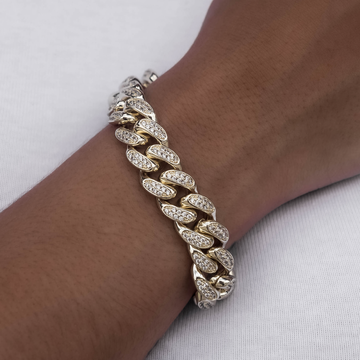 Pulsera de eslabones cubanos con diamantes en oro amarillo - 12 mm