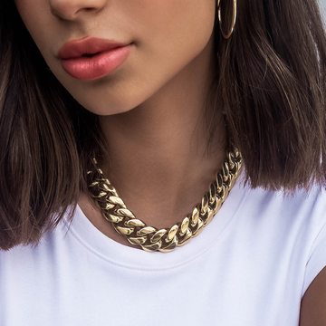 Cadena Cubana GLD Signature en Oro Amarillo - 19 mm