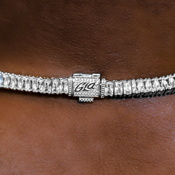 Cadena tenis de diamantes talla baguette en oro blanco - 6mm