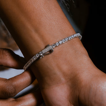 Pulsera de tenis con cruz