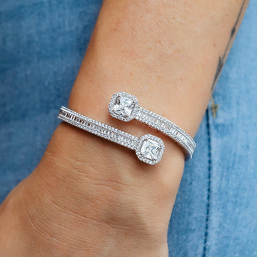 Pulsera Pave de Baguettes con Corte Cojín