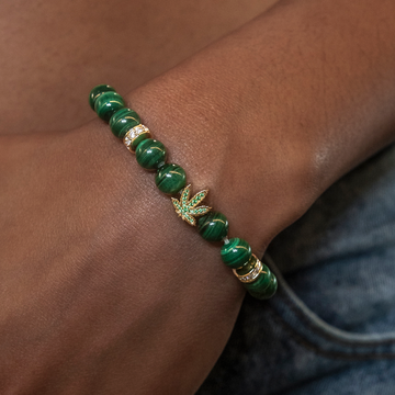 Pulsera de cuentas de hoja de marihuana