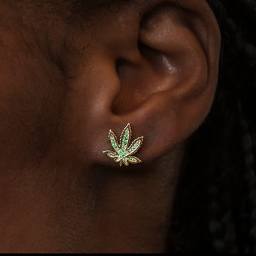 Pendientes de botón con hoja de marihuana esmeralda