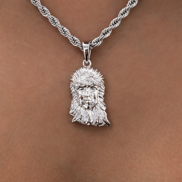 Colgante con retrato de Jesús de Diamond Crown en oro blanco