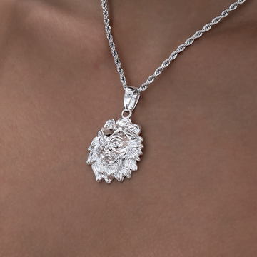 Micro Lion Pendant in White Gold