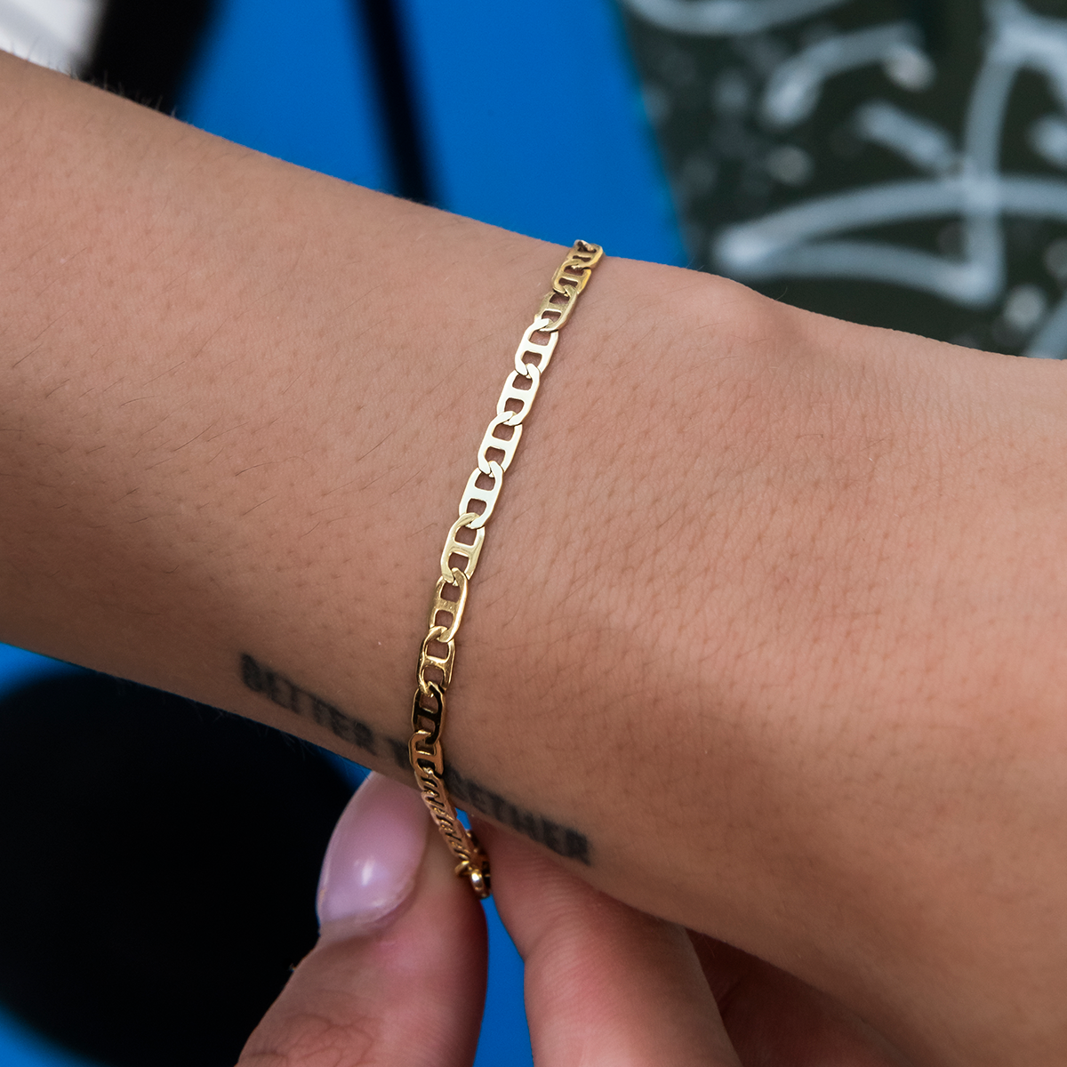 Micro Flat Valentina Bracelet in Yellow Gold- 2mm – The GLD Shop