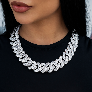 Collar de eslabones con diamantes en pavé en oro blanco - 25 mm