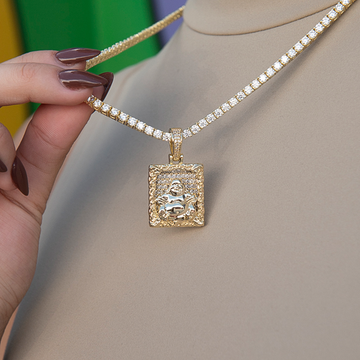 Colgante Buda de Diamantes en Oro Amarillo