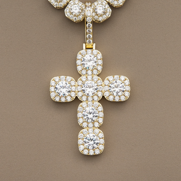 Colgante de oro amarillo con cruz y piedra talla cojín