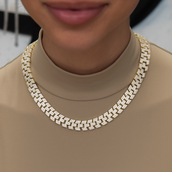 Collar de diamantes en oro amarillo