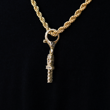 Colgante con clip de Micro Cruz Ankh en oro amarillo