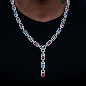 Collar lariat de cadena marinera con forma de lágrima, grupo de diamantes multicolor en oro blanco