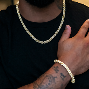 Conjunto de cadena y pulsera de cuerda con diamantes en oro amarillo - 7 mm