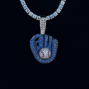 Colgante de béisbol "Iced Navy" en oro amarillo