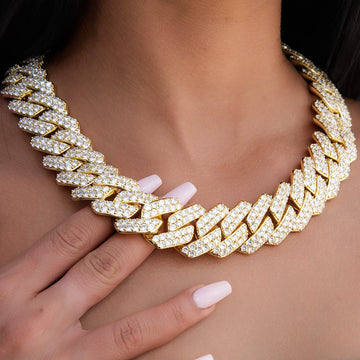 Diamond Prong Link Chain Necklace in Yellow Gold - 25mm