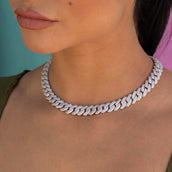 Gargantilla de eslabones con puntas de diamante en oro blanco - 12 mm
