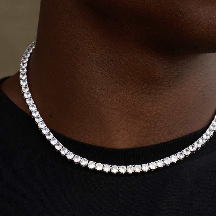 Round Cut Tennis Necklace in White Gold - 5mm | The GLD Shop