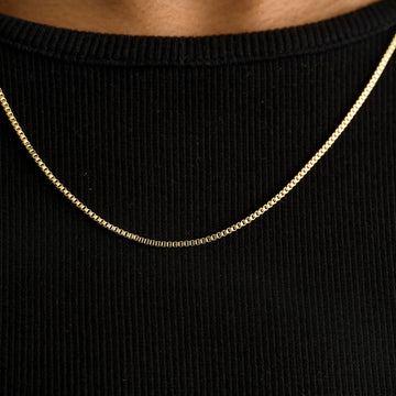 Cadena Micro Box de Oro Amarillo - 1.5mm