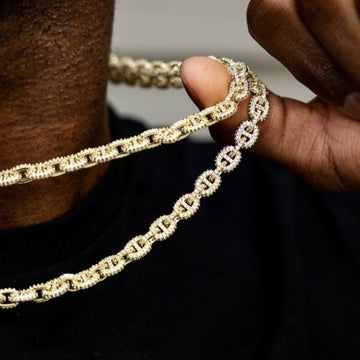 Micro Valentina Chain in Yellow Gold - 7mm