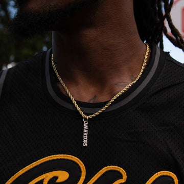 Dije con logotipo de los Golden State Warriors