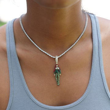 Poison Ivy Body Official DC Comics Pendant in Gold / Black Rhodium