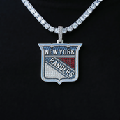 Colgante oficial del logotipo de los New York Rangers de la NHL en oro blanco