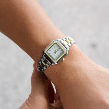 Reloj con correa de piedra rosa helada Visionary de 39 mm - Oro blanco