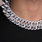 Diamond Spike Rivet Link Chain in White Gold