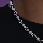 Collar con cadena de perlas negras heladas en oro blanco