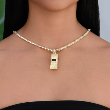 Colgante de Silbato Helado en Oro Amarillo