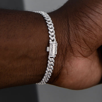 Pulsera Iced Barbed Wire + Micro Diamond Prong de 6 mm en oro blanco