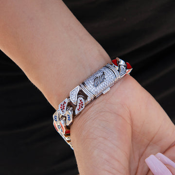 Pulsera de eslabones cubanos oficial de la MLB Boston Red Sox Stealth en oro blanco