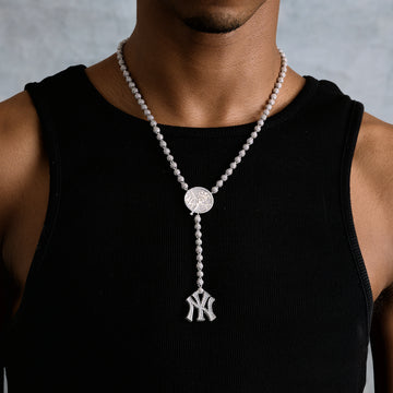 Lariat de los New York Yankees oficial de la MLB en oro blanco