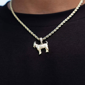 Colgante de Cabra Micro Simple en Oro Amarillo