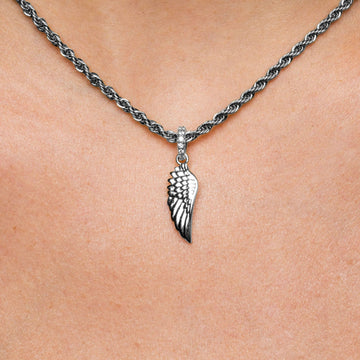 Micro Wing Pendant in White Gold