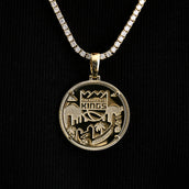 Sacramento Kings Official NBA Coin Pendant in Yellow Gold