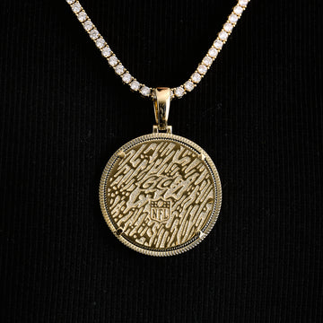 Colgante oficial de moneda de la NFL de Los Angeles Rams en oro amarillo