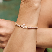 Forme Privé Crown Bracelet in Yellow Gold