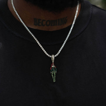 Poison Ivy Body Official DC Comics Pendant in Gold / Black Rhodium