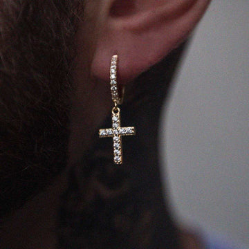 Pendientes de aro extrapequeños Diamond Cross Huggie en oro amarillo
