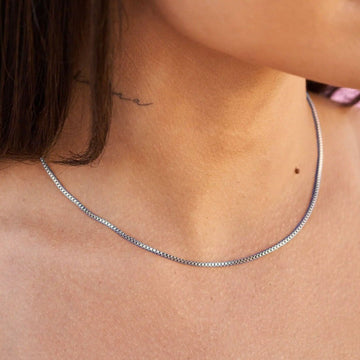 Cadena Micro Box en Oro Blanco