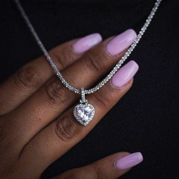 Colgante Corazón Micro Helado de Diamantes en Oro Blanco