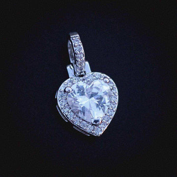 Colgante Corazón Micro Helado de Diamantes en Oro Blanco