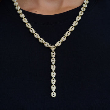 Cadena Valentina helada en oro amarillo