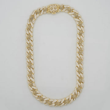 Cadena de eslabones con remaches de punta de diamante en oro amarillo